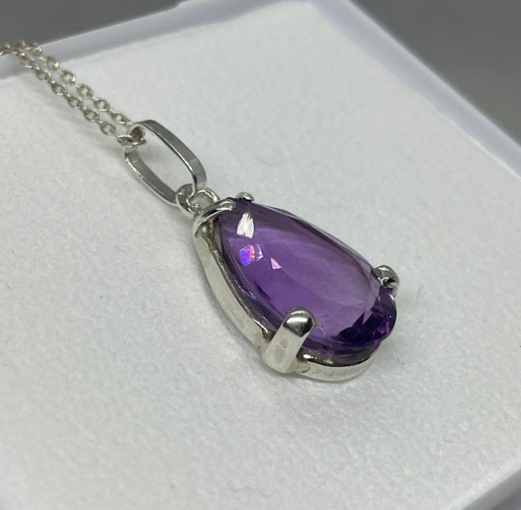 Amethyst Anhänger Nr.4 - Mineralien - Kiste