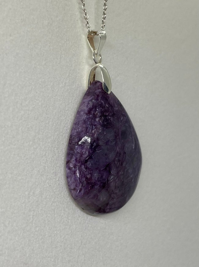 Charoit Anhänger Nr.1 - Mineralien - Kiste