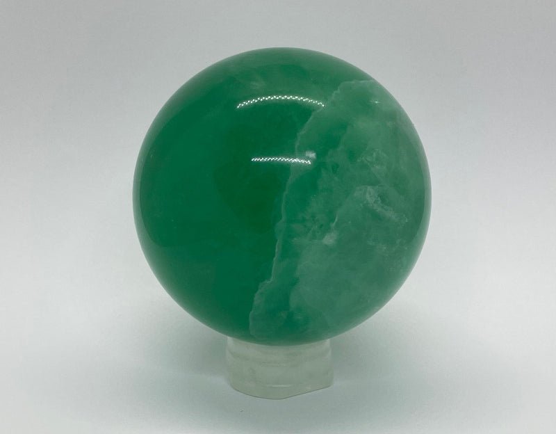 Fluorit Kugel 70mm – Dekoration und Energiearbeit