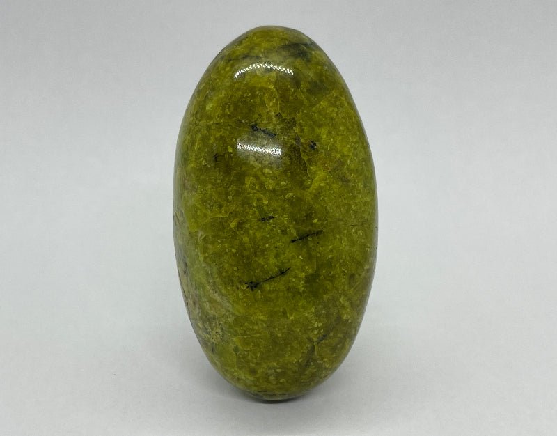 Grüner - Opal Handschmeichler Nr.2 - Mineralien - Kiste