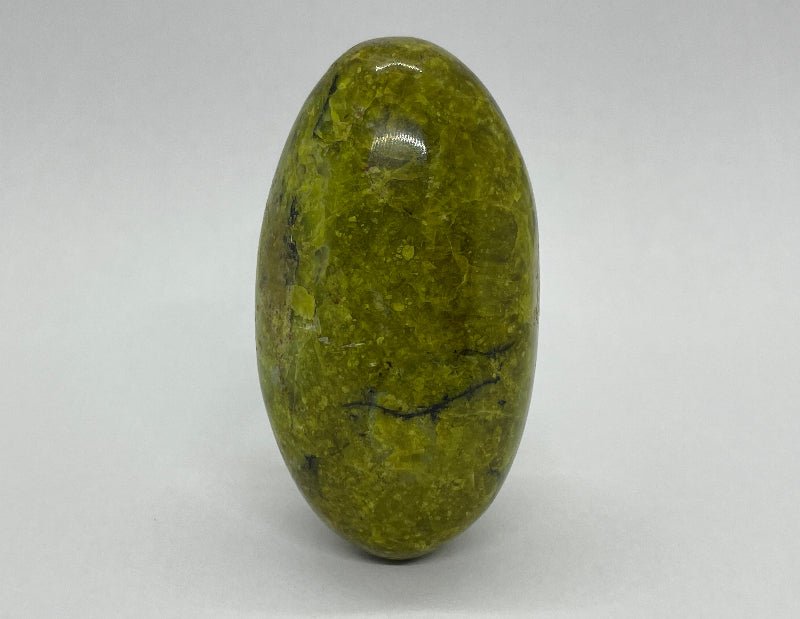 Grüner - Opal Handschmeichler Nr.2 - Mineralien - Kiste