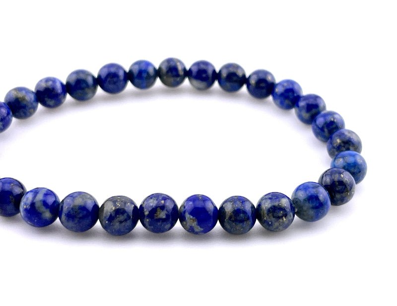 Lapislazuli Armband mit 6mm großen Perlen auf elastischem Band