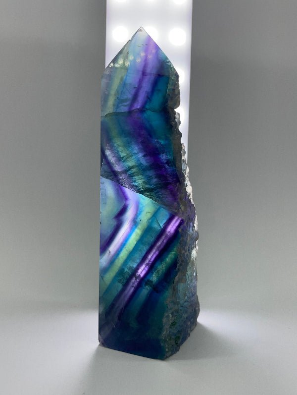 Fluorit Spitze Edelstein Heilstein