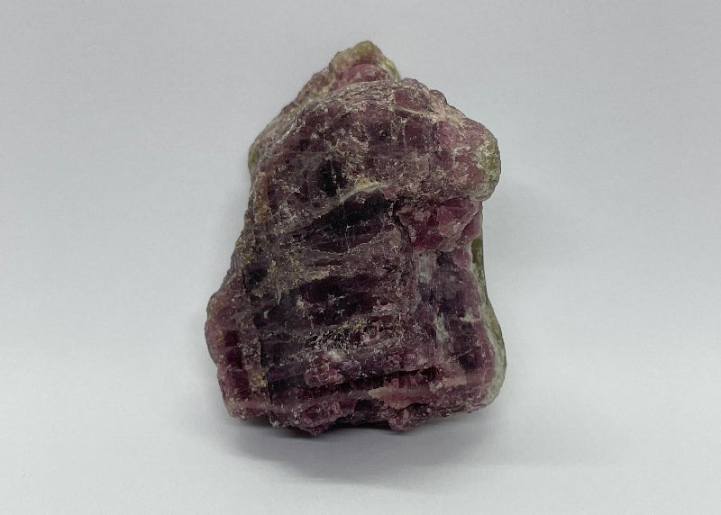 Roter - Turmalin Rohstein Nr.2 - Mineralien - Kiste