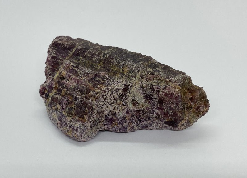 Roter - Turmalin Rohstein Nr.3 - Mineralien - Kiste