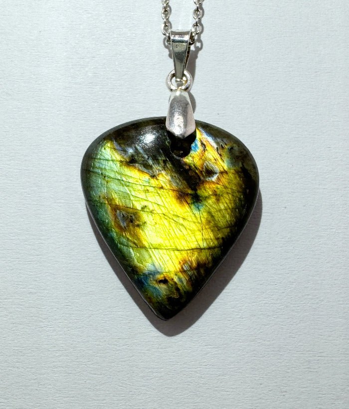 Spiritueller Spektrolith Anhänger