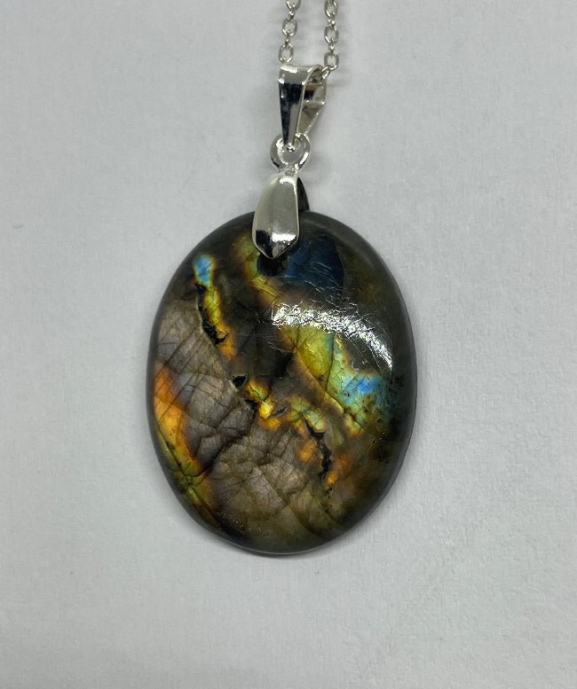 Spiritueller Spektrolith Anhänger