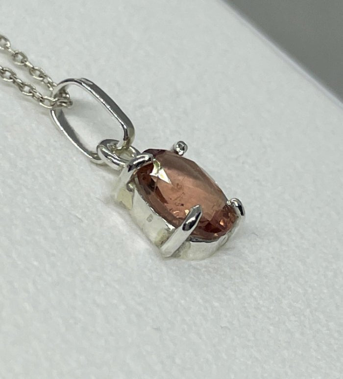 Turmalin Anhänger in Silber925 gefasst ideal als geschenk