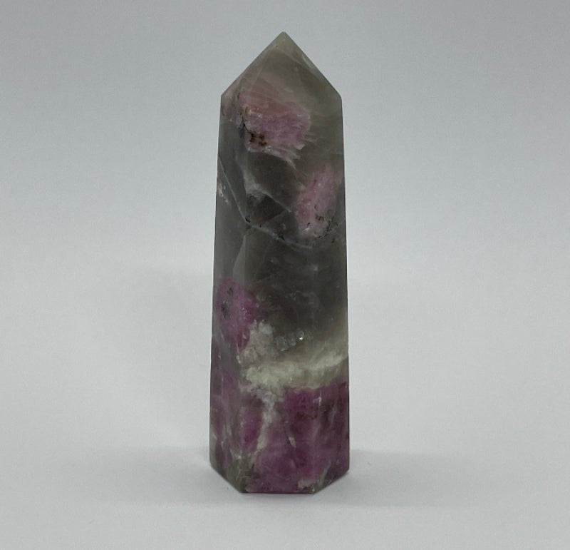 Roter - Turmalin Spitze Nr.1 - Mineralien - Kiste