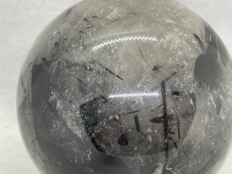 Turmalinquarz Kugel - Mineralien - Kiste