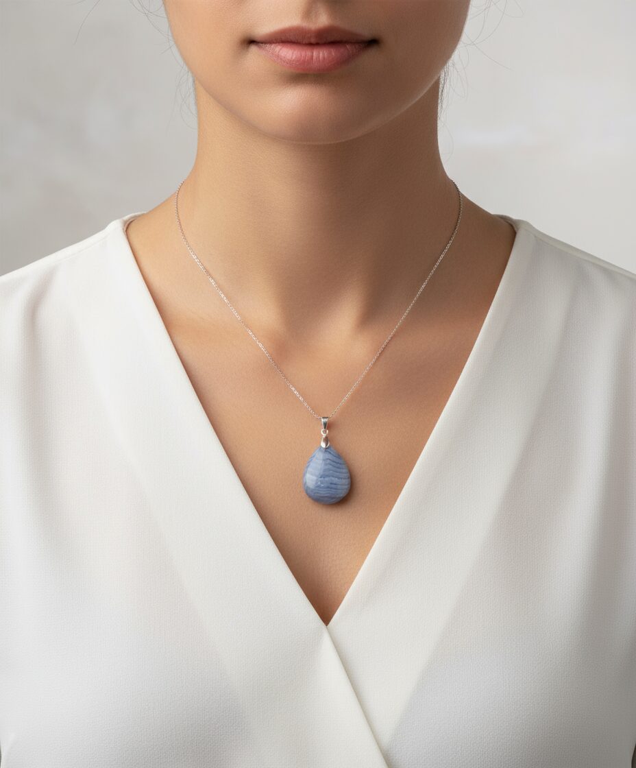 Chalcedon Anhänger Silber 925 – Edelstein-Schmuck in sanftem Himmelblau